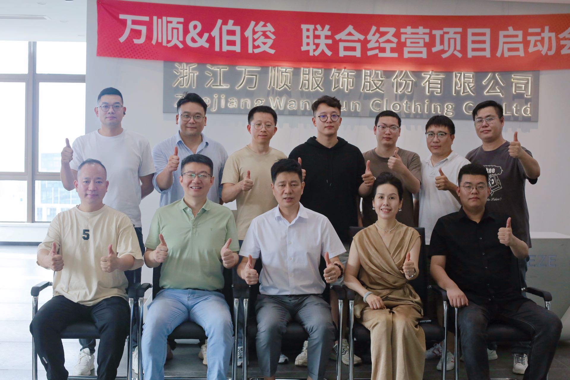 4e05ae7251dca2edca882658bca413f0 4e05ae7251dca2edca882658bca413f0